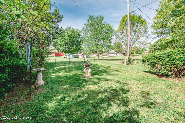 Listing Image 17