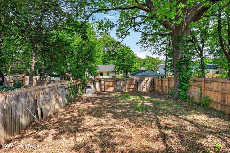 Listing Image 22