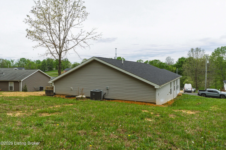 Listing Image 27