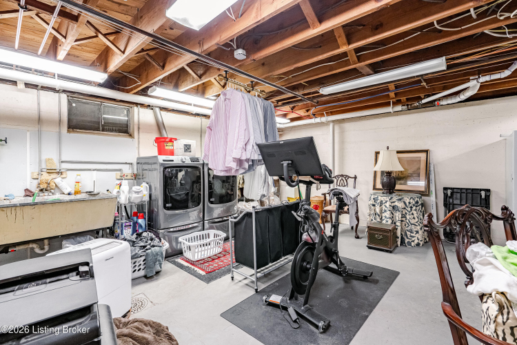 Listing Image 53