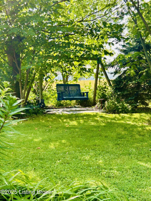Listing Image 16