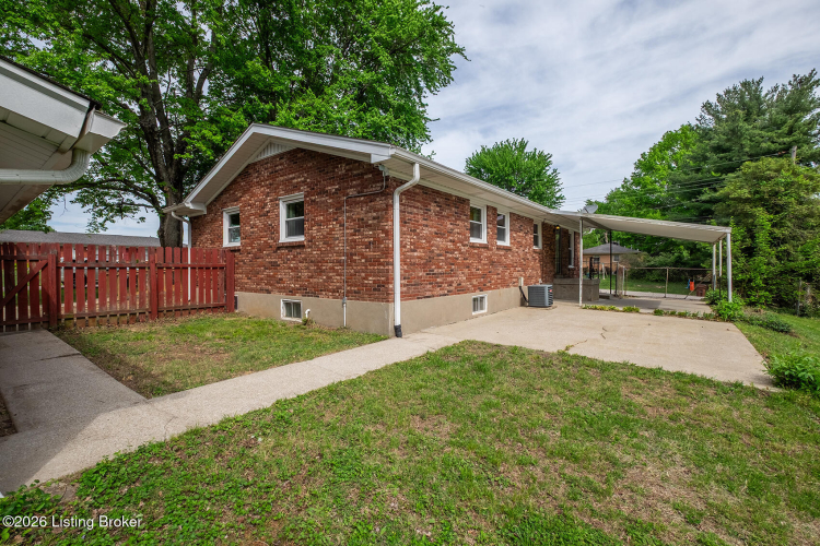 Listing Image 37