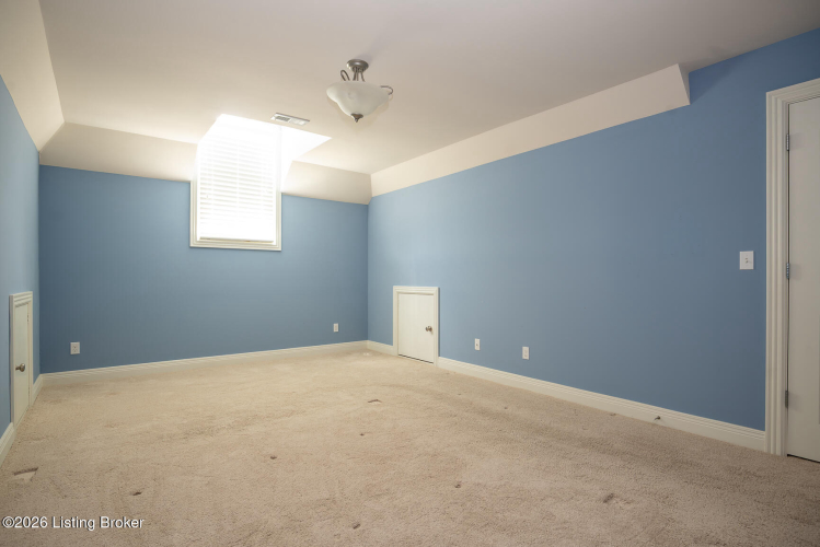 Listing Image 37