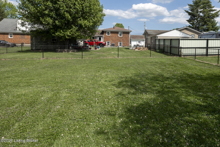 Listing Image 9