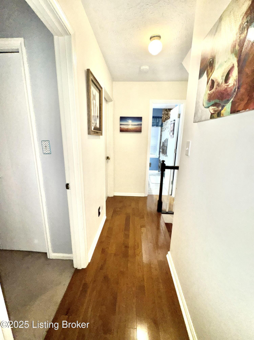Listing Image 64