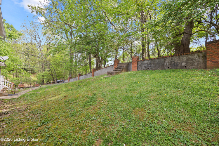 Listing Image 43