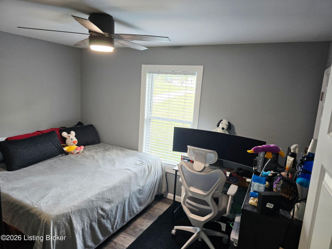 Listing Image 21