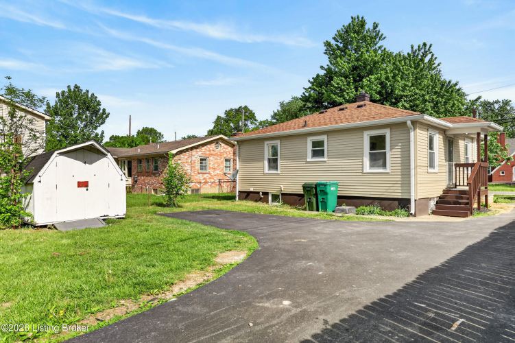Listing Image 43