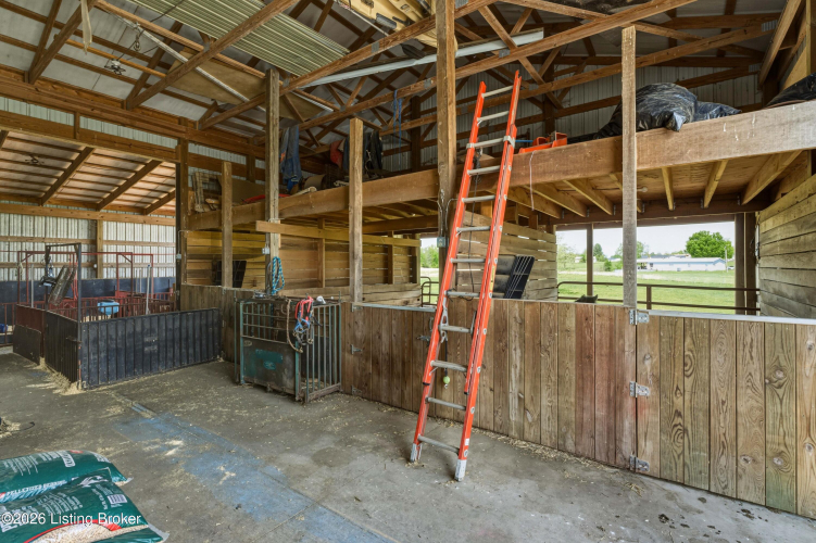 Listing Image 54