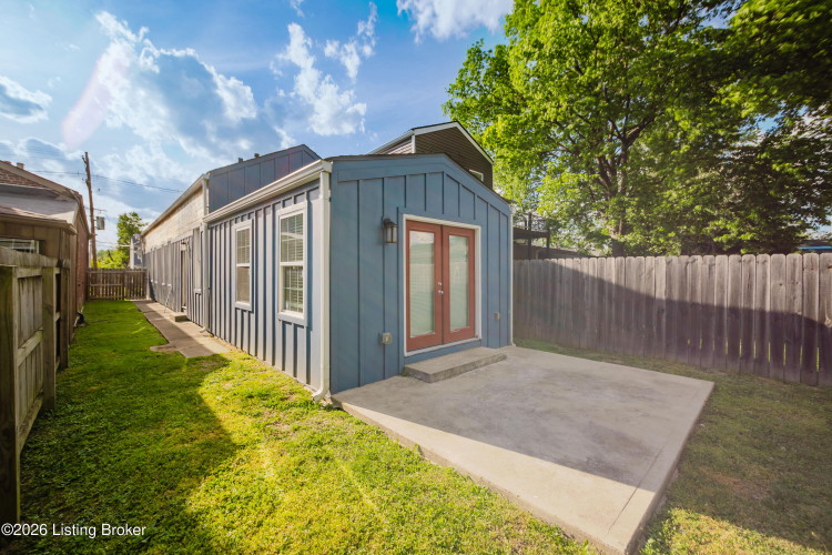 Listing Image 13