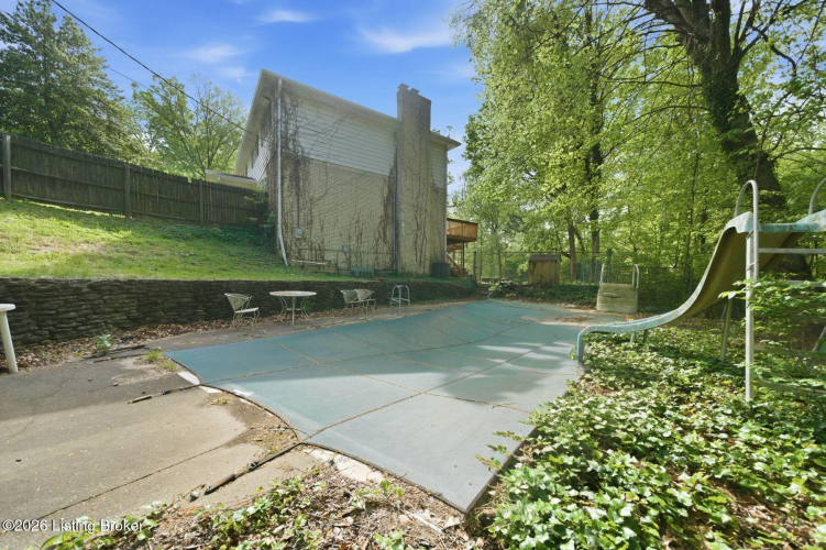 Listing Image 51