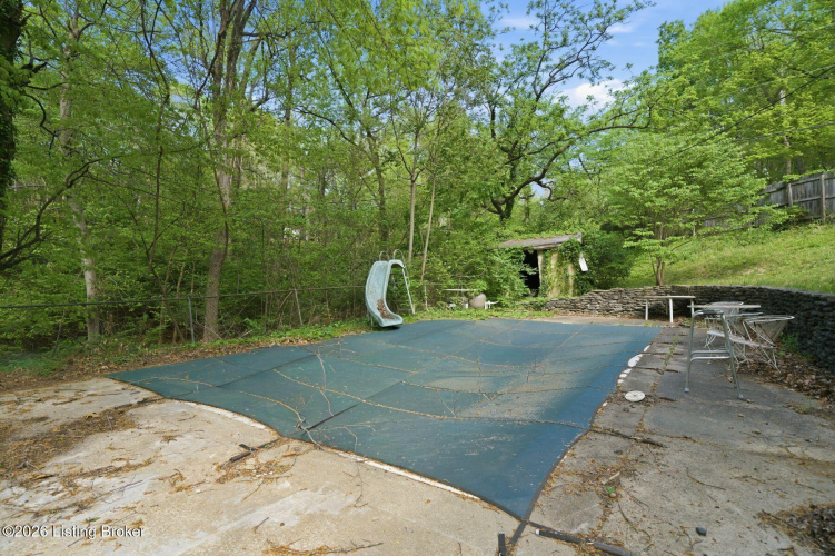 Listing Image 52