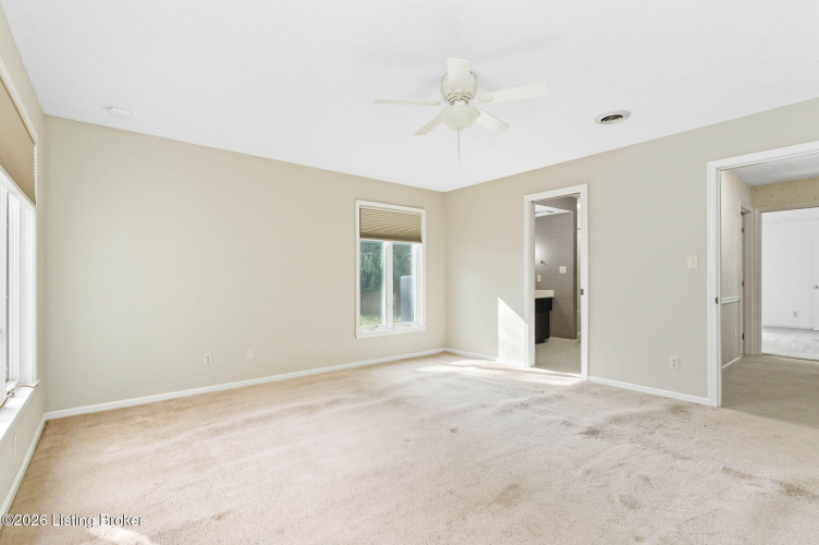 Listing Image 102