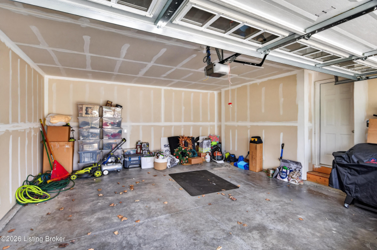 Listing Image 53