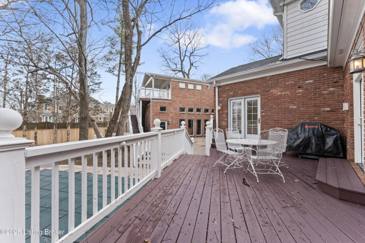 Listing Image 80