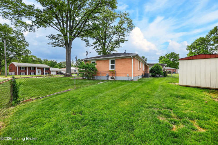 Listing Image 52