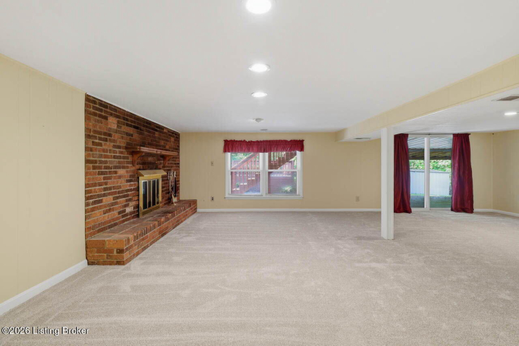 Listing Image 58