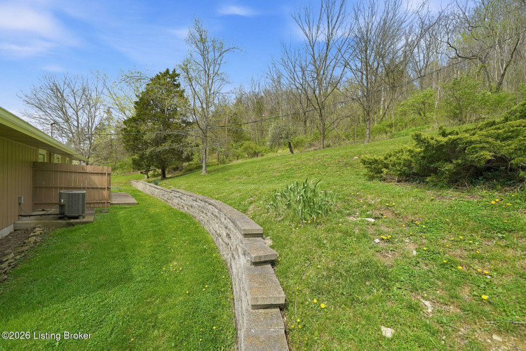 Listing Image 30