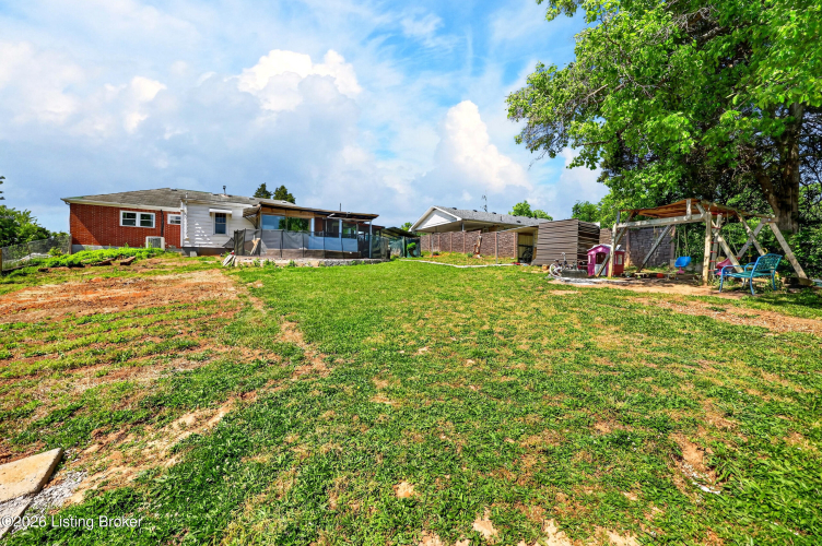 Listing Image 37