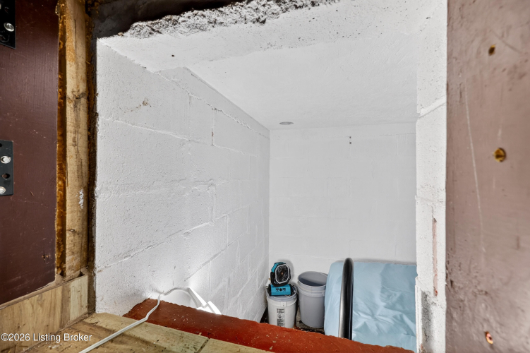 Listing Image 49