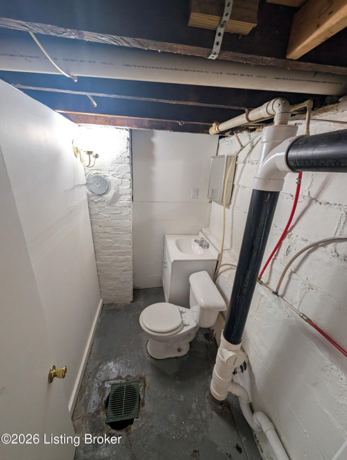 Listing Image 17