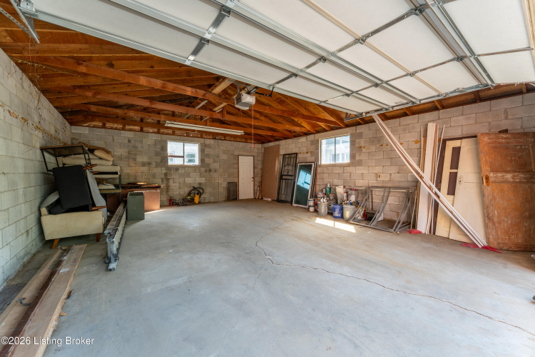 Listing Image 60