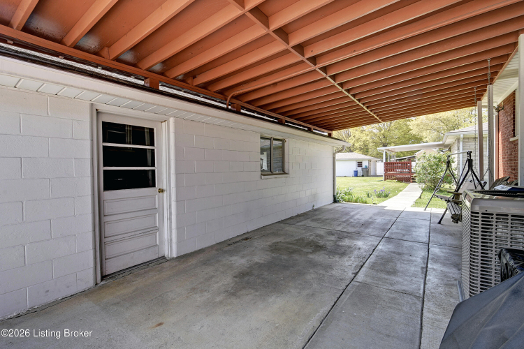 Listing Image 27