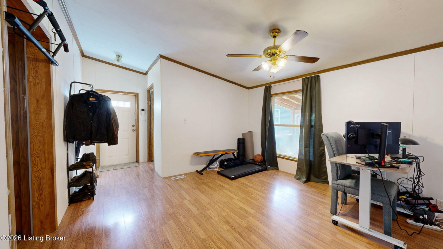 Listing Image 13