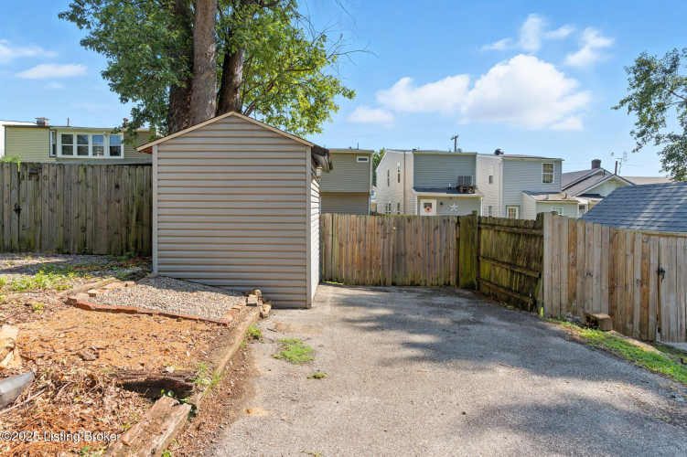 Listing Image 13