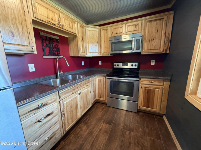 Listing Image 13