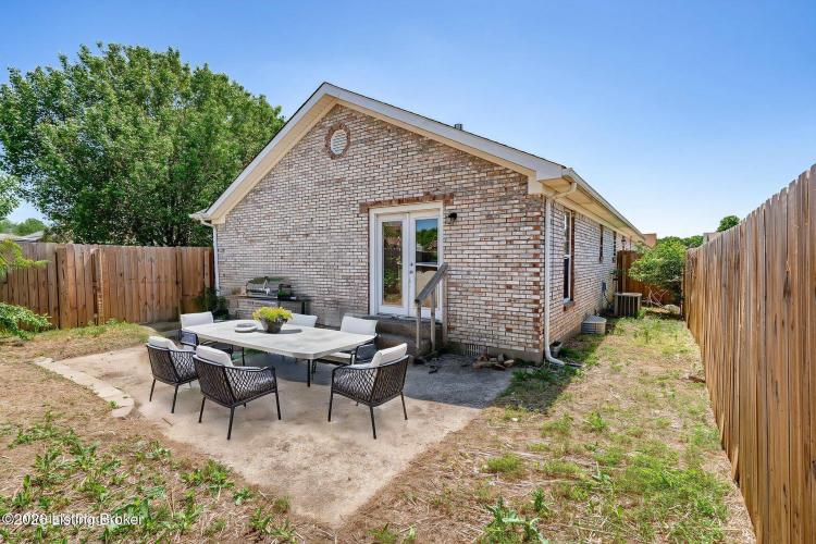 Listing Image 45