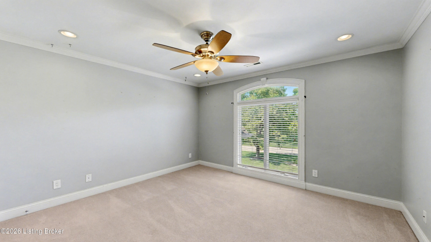 Listing Image 50