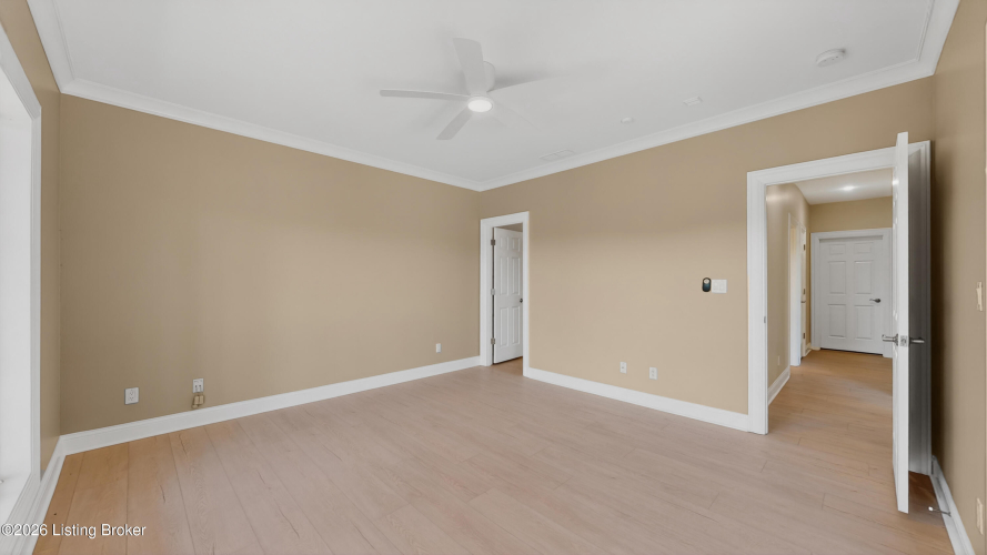 Listing Image 65