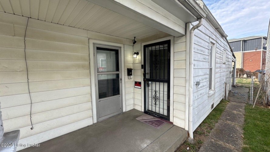 Listing Image 32