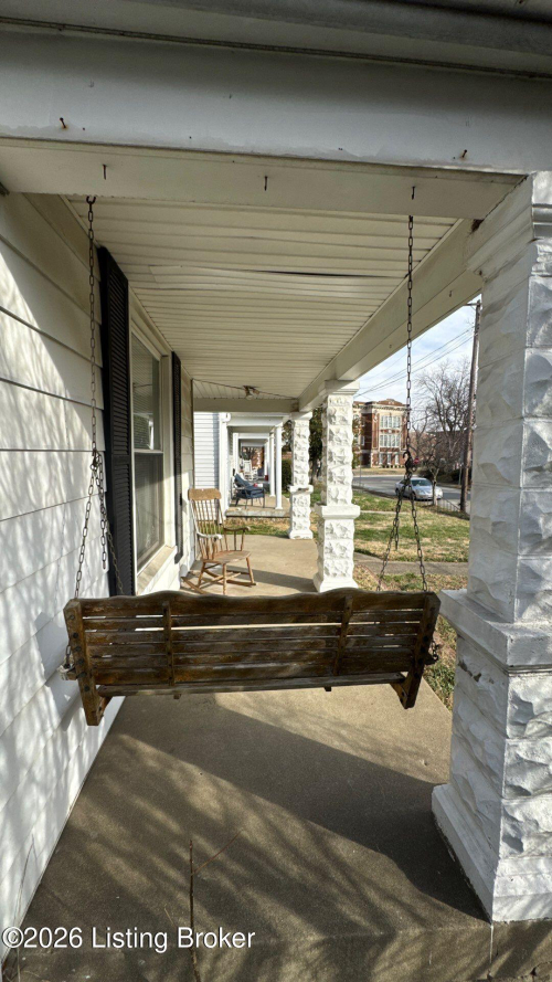 Listing Image 36