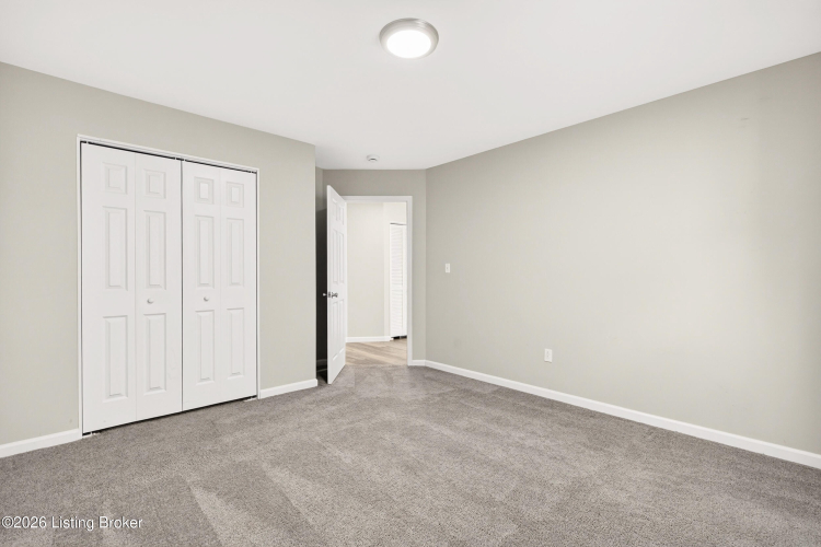 Listing Image 37