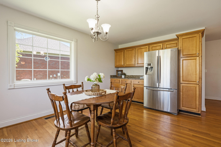 Listing Image 15
