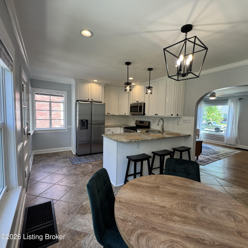 Listing Image 13