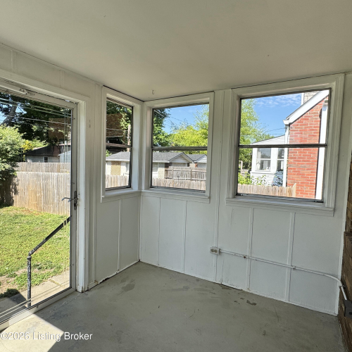 Listing Image 20