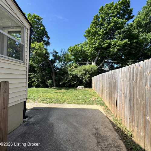 Listing Image 59