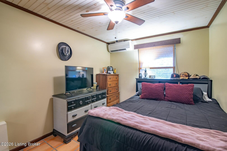 Listing Image 55