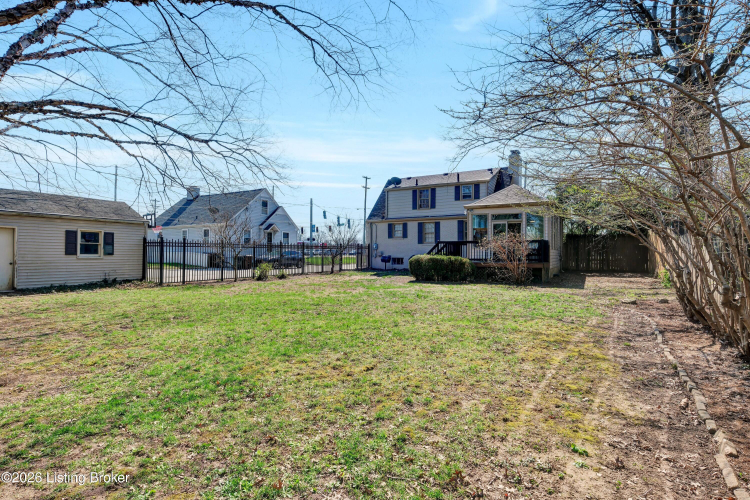 Listing Image 47