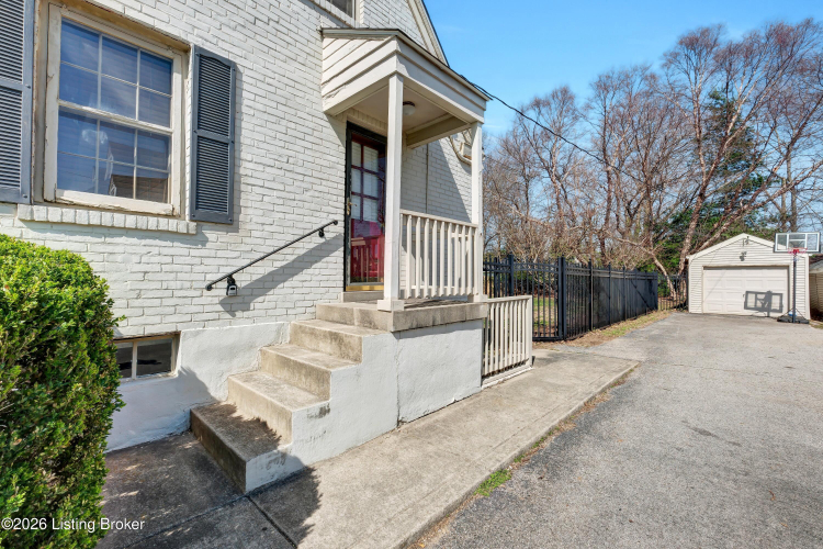 Listing Image 50