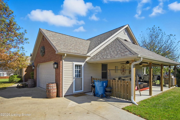 Listing Image 58