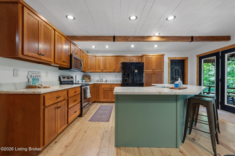 Listing Image 17