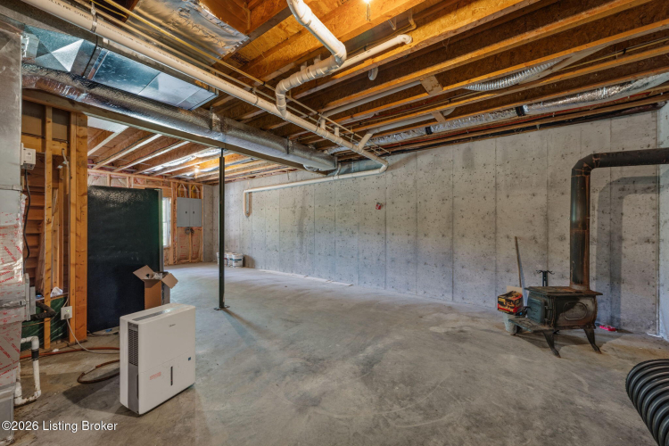 Listing Image 43