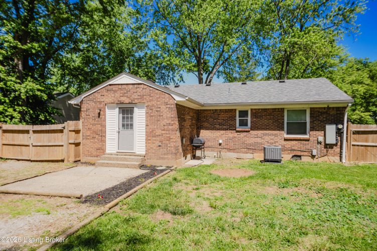 Listing Image 27