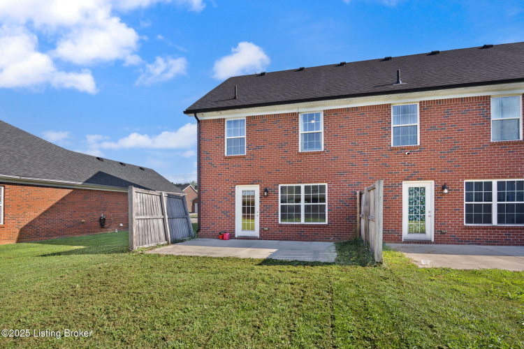Listing Image 11