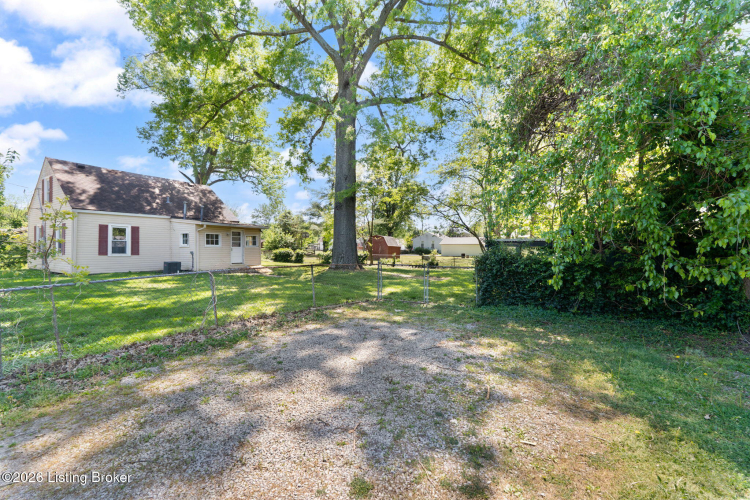 Listing Image 26