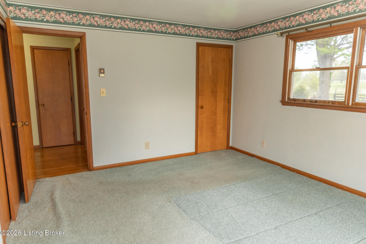 Listing Image 28